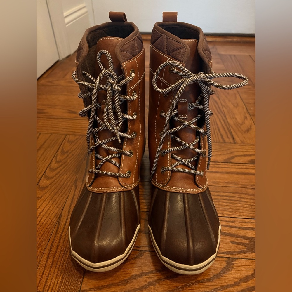 Like New! L.L. Bean Lace-Up Winter Boots